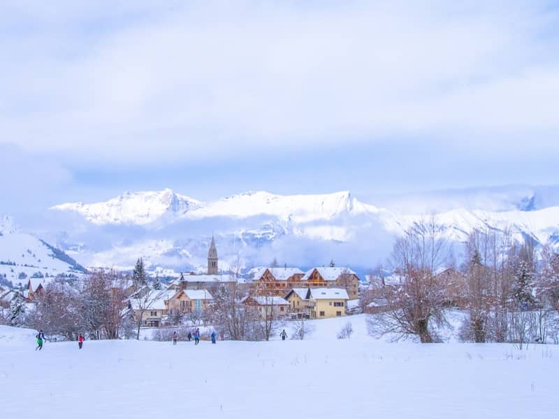 Ancelle station de ski familiale dans les Hautes-Alpes, France