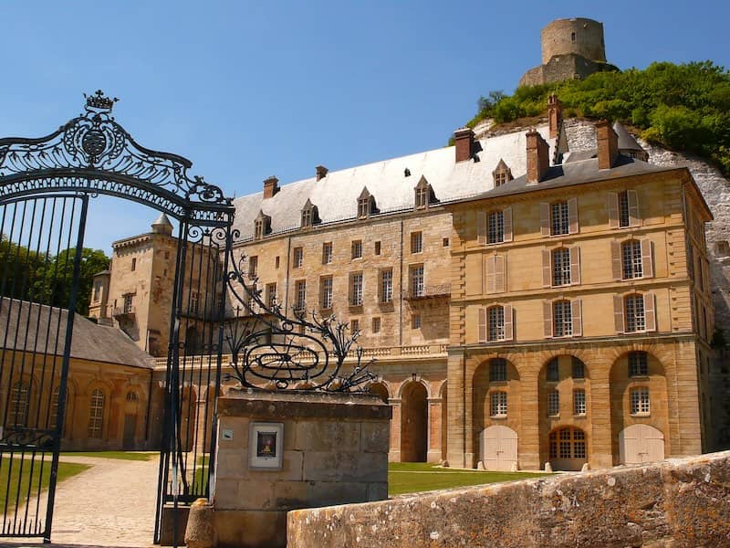 Château de La Roche-Guyon dans le département du Val-d'Oise (France)