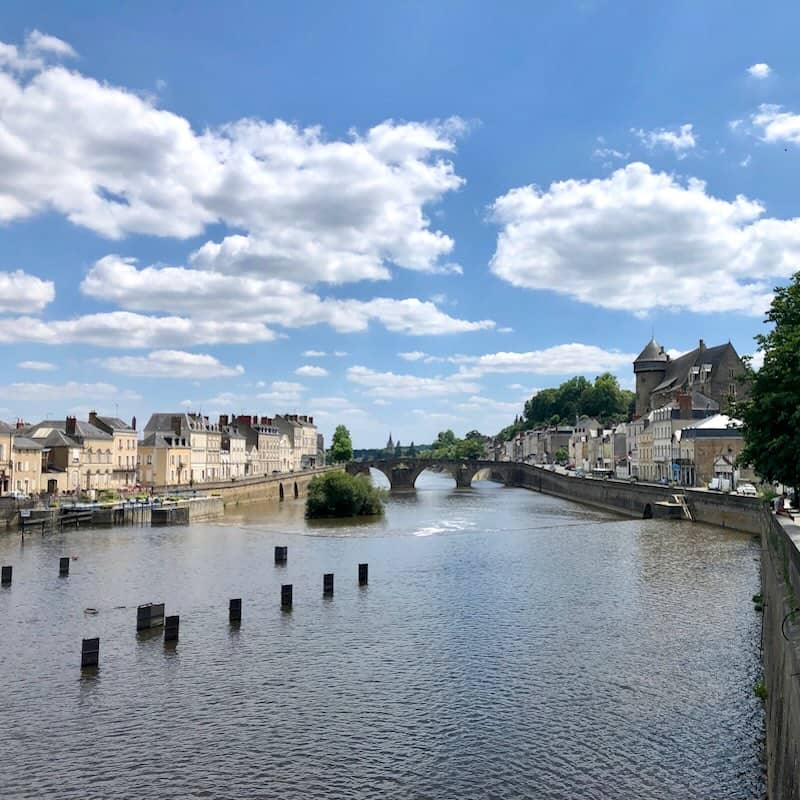 Ville de Laval dans le département de la Mayenne en région Pays de la Loire (France)