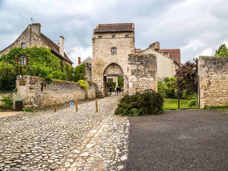 Village de Charroux dans l'Allier