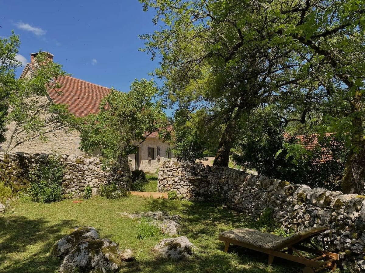 Domaine de Quercus : Chambres d’hôtes de charme et gîtes à Sénaillac-Lauzès dans le Lot