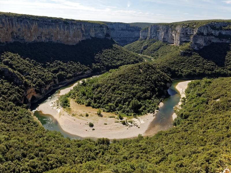 Gorges de l'Ardèche en région Auvergne-Rhône-Alpes, France